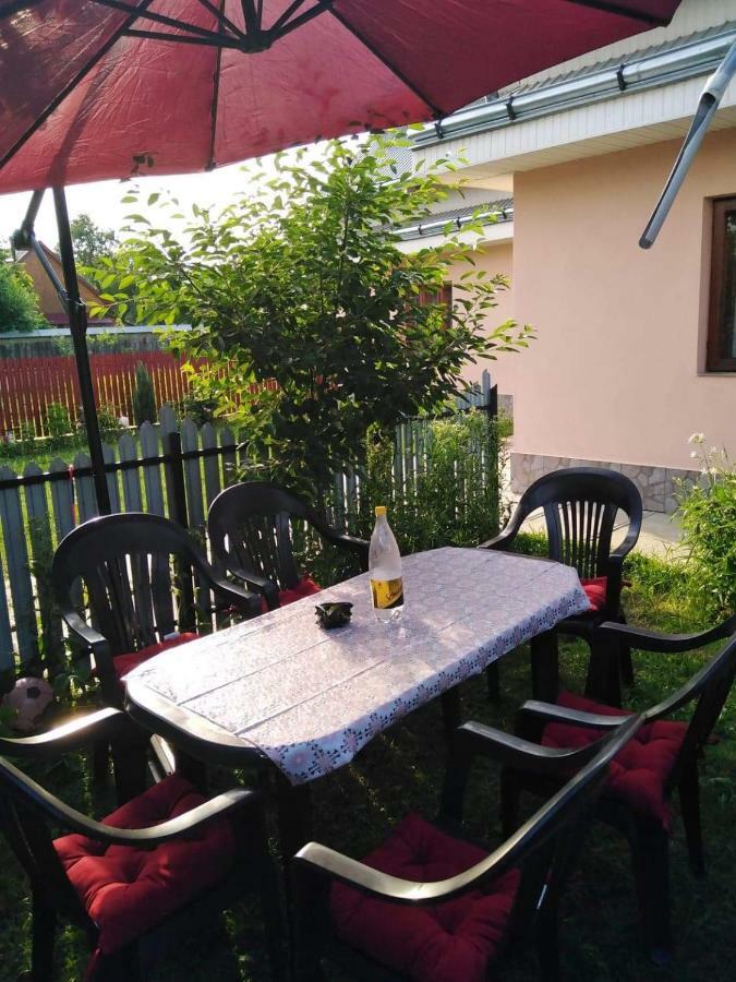 Bed and Breakfast Casa La Agapia Esterno foto