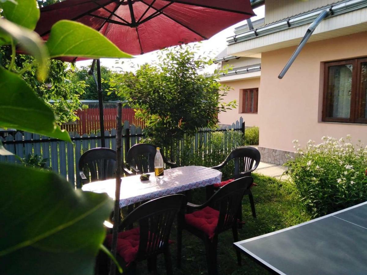 Bed and Breakfast Casa La Agapia Esterno foto